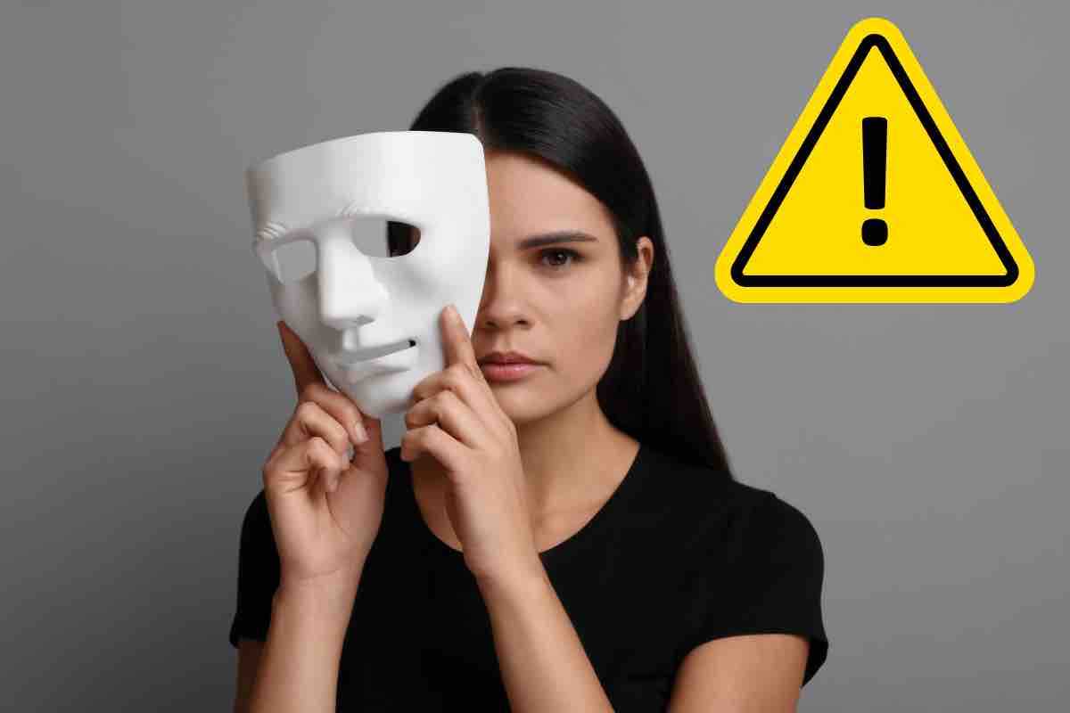 False identità